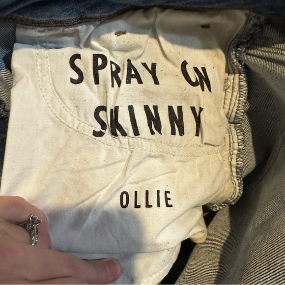 NWT River Island Ollie Spray On Skinny Stretch Distressed Jeans - Picture 11 of 11